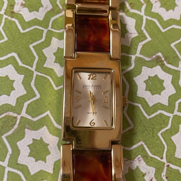 JOAN RIVERS CLASSICS VTG POLISHED GOLDTONE 21MM FAUX TORTOISE SHELL WATCH EUC - Picture 2 of 11